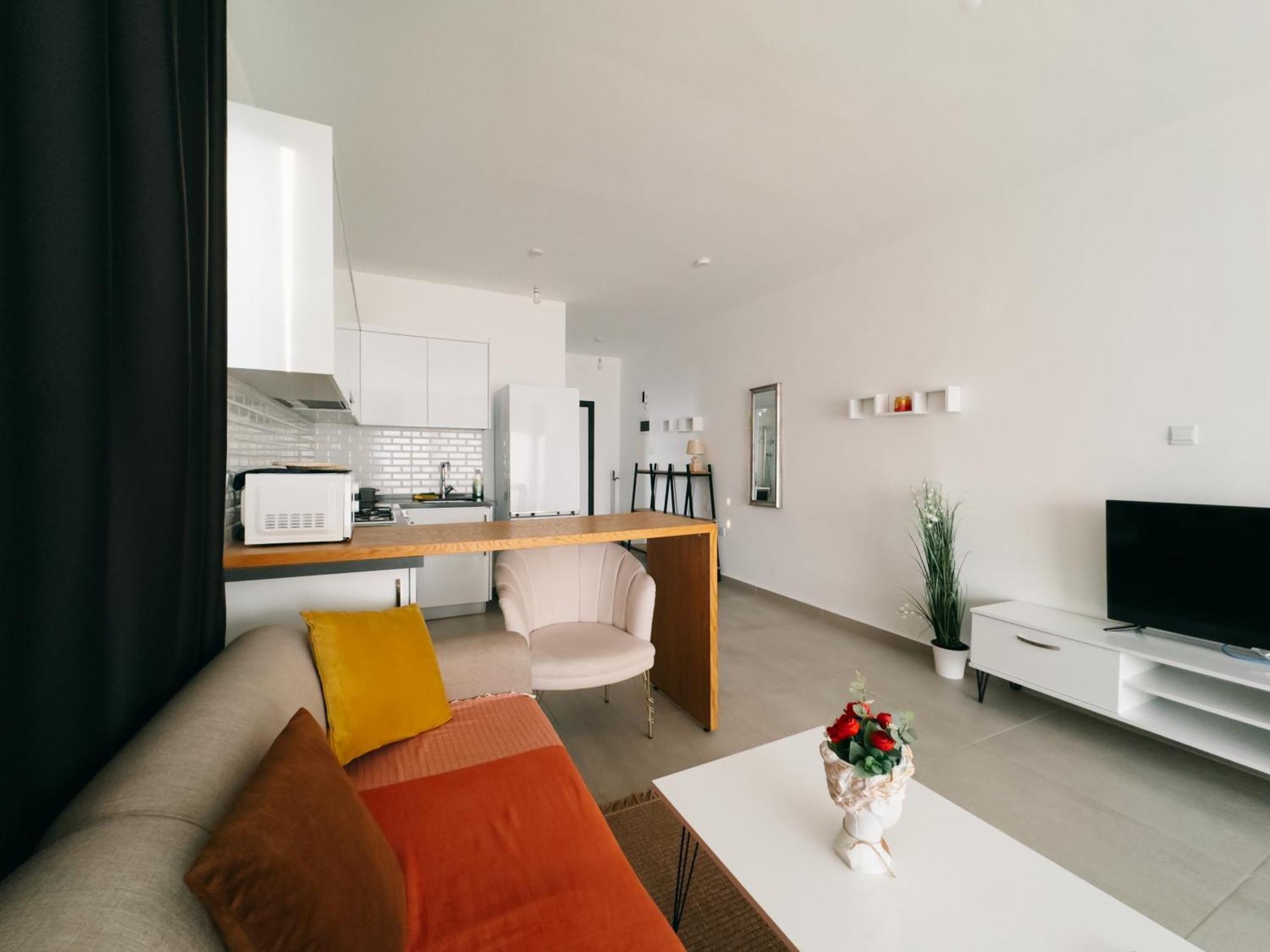 Luscious In Iskele, Long Beach, Caesar Apartament Trikomo
